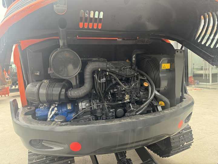 Crawler excavator High Quality Secondhand Small Excavator Doosan Dx60 Dx75 Korea Origin Mini Excavator Machine Good Price for Guyana High Quality Secondhand Small Excavator Doosan Dx60 Dx75 Korea Origin Mini Excavator Machine Good Price for Guyana- Photo 3