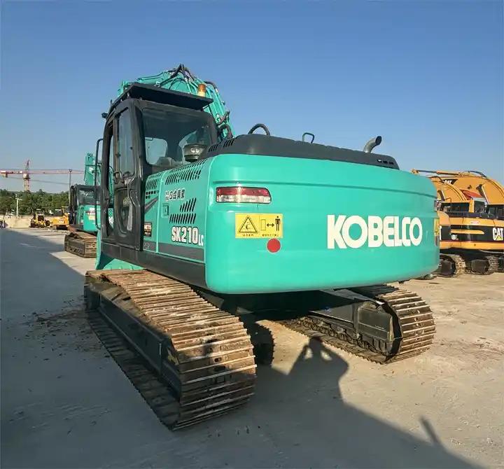 Crawler excavator Japan Surplus Construction Excavator Kobelco Sk210 Sk230 Crawler Excavator With Hammer Pipe In Shanghai Japan Surplus Construction Excavator Kobelco Sk210 Sk230 Crawler Excavator With Hammer Pipe In Shanghai- Photo 2