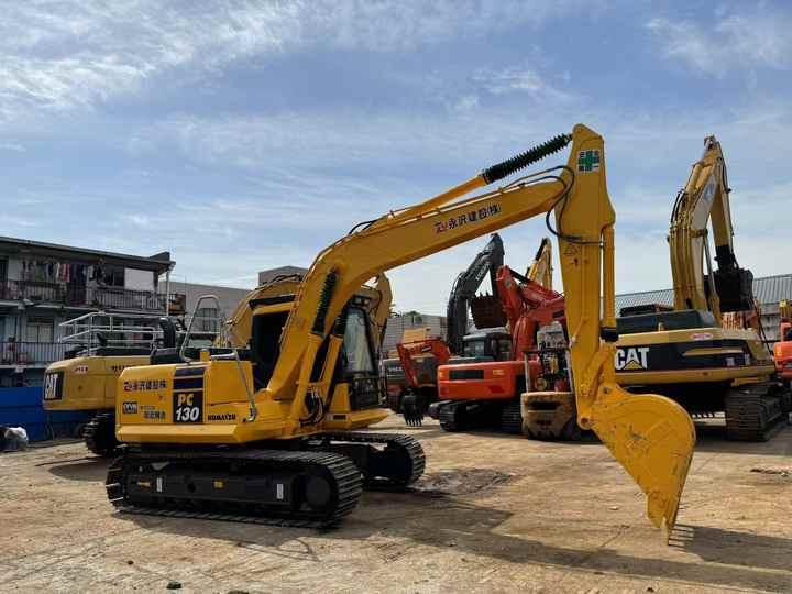 Crawler excavator nice porfmance Japanese Hot Selling Good Condition Used Excavator Komatsu PC130 Cheap Price PC210 PC220-8 pc120 pc130 nice porfmance Japanese Hot Selling Good Condition Used Excavator Komatsu PC130 Cheap Price PC210 PC220-8 pc120 pc130- Photo 2