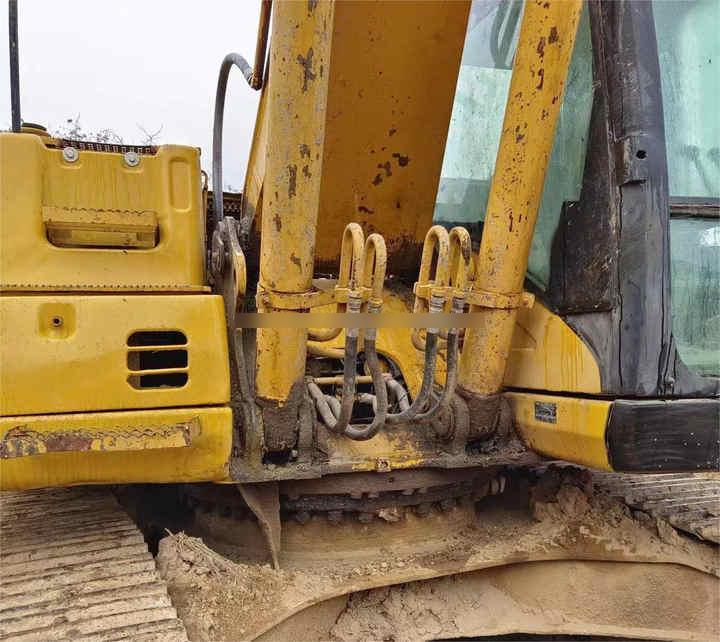 Crawler excavator Low running hours USED CATERPILLAR CAT 320CL Hydraulic Crawler Excavator Suitable For Construction Low running hours USED CATERPILLAR CAT 320CL Hydraulic Crawler Excavator Suitable For Construction- Photo 2