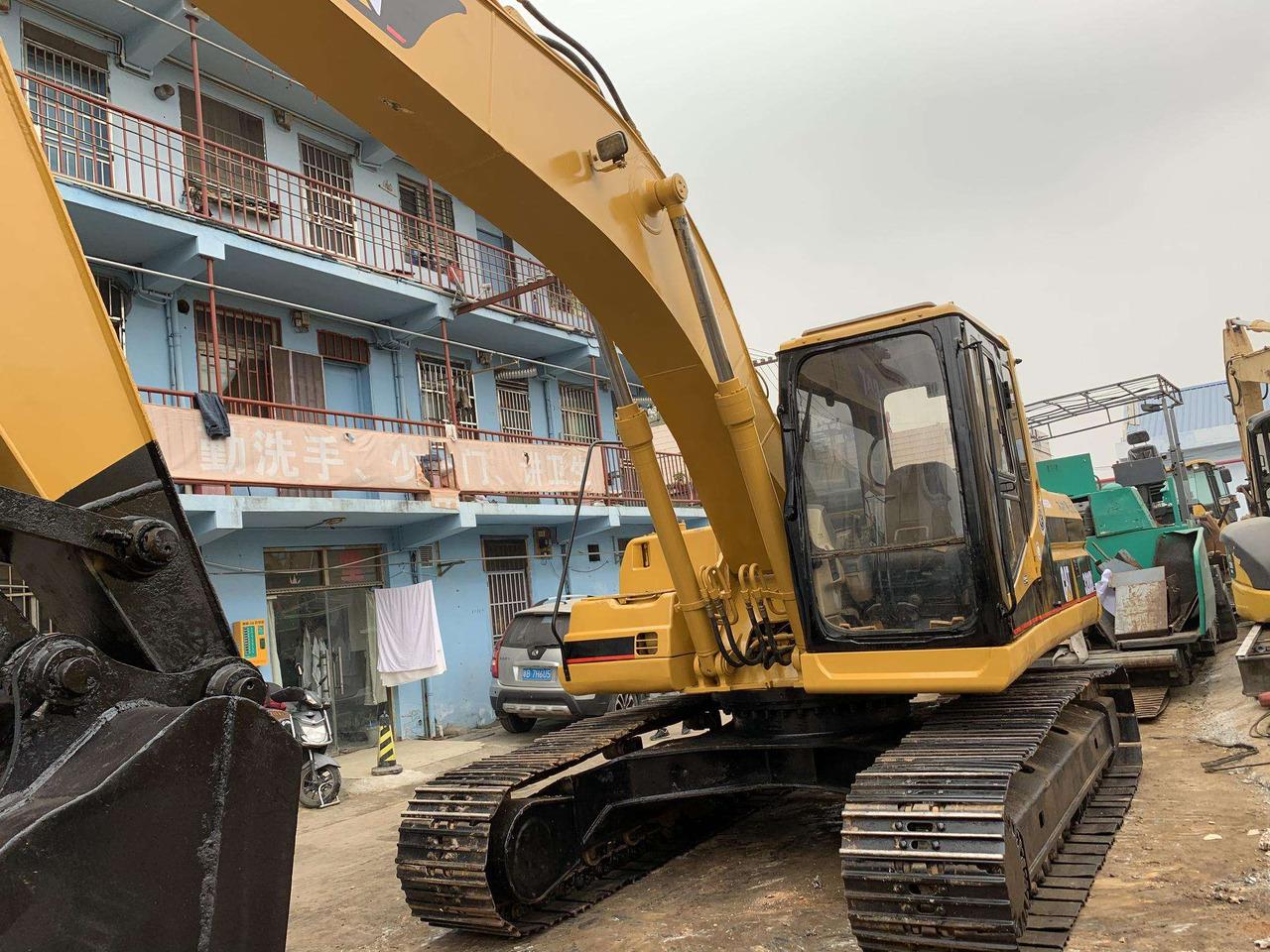 Crawler excavator Used CAT Excavator 320B 320BL 320C 320CL 320D 320D2 320D2L Made In Japan Used CAT Excavator 320B 320BL 320C 320CL 320D 320D2 320D2L Made In Japan- Photo 5