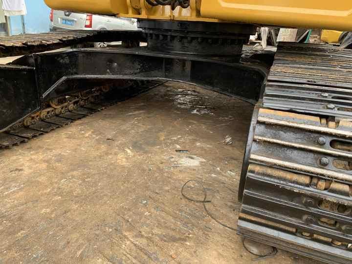Crawler excavator 20Tons excavator Used CAT Excavator 320D 320B 320BL 320C 320CL On sale 20Tons excavator Used CAT Excavator 320D 320B 320BL 320C 320CL On sale- Photo 2