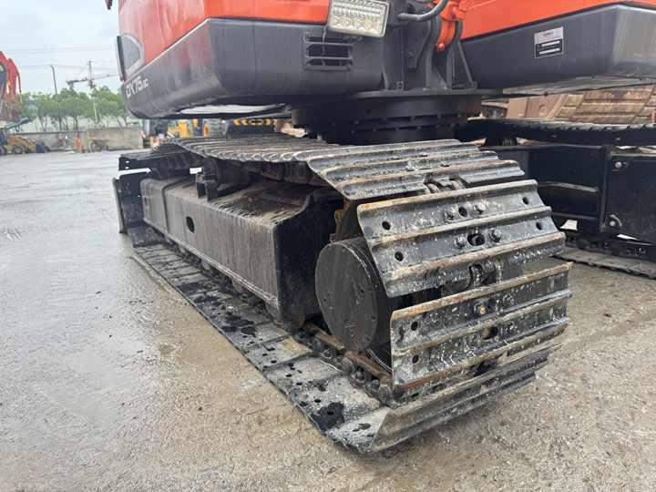 Crawler excavator Doosan DX75-9C Used Excavator Crawler Second Hand Korean Engine DX75-9C Small Digger for Home or Farm Doosan DX75-9C Used Excavator Crawler Second Hand Korean Engine DX75-9C Small Digger for Home or Farm- Photo 2
