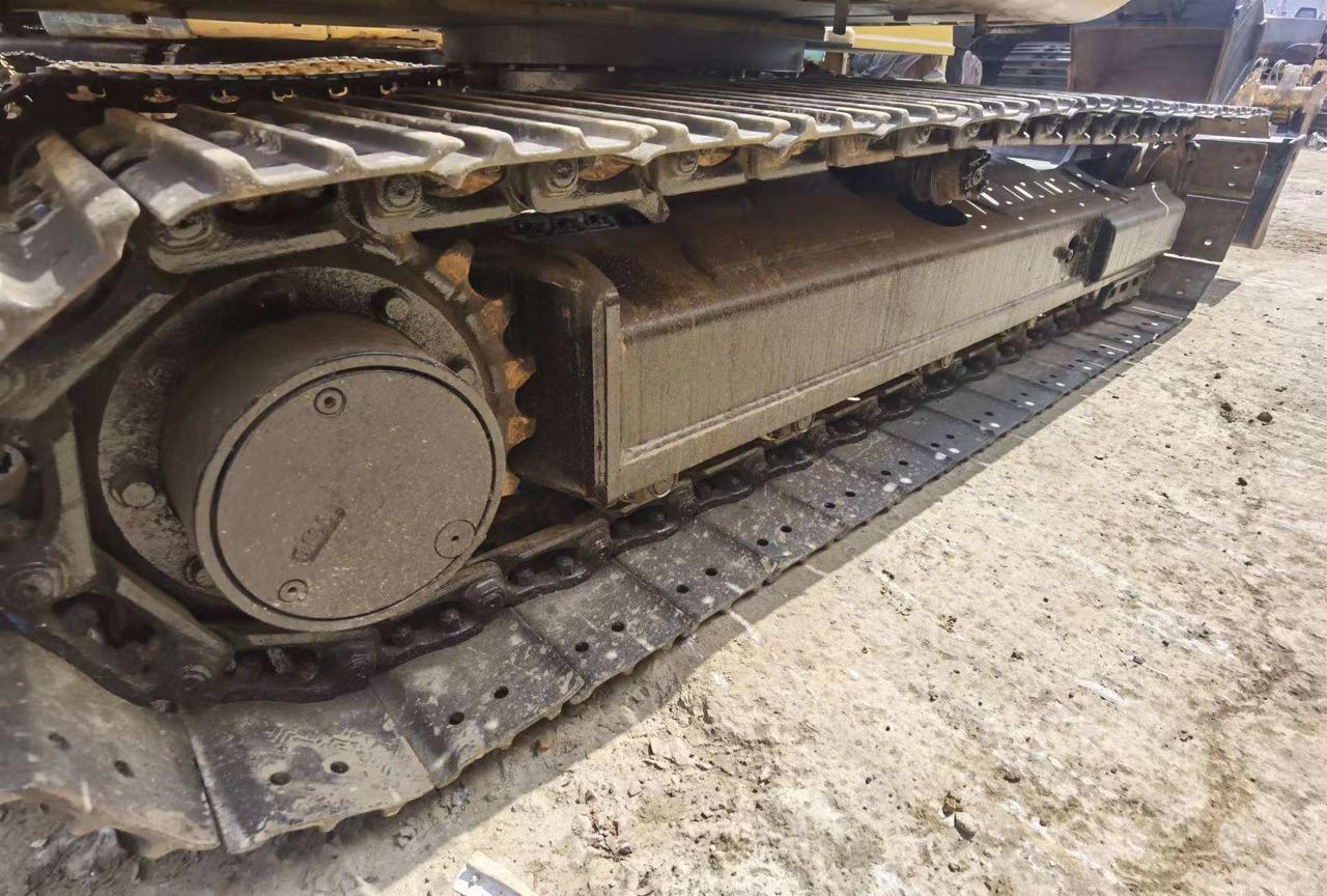 Crawler excavator Used CAT 306D 306E 306E2 305.5 305 307 MINI EXCAVATOR Used CAT 306D 306E 306E2 305.5 305 307 MINI EXCAVATOR- Photo 3