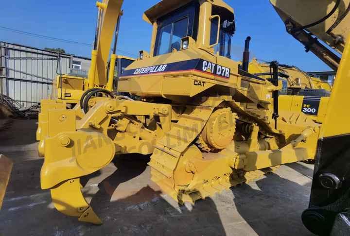 Bulldozer Japan Imported Caterpillar D7R Bulldozer Japan Original Cat D7G D7R D9n D8r Used Bulldozers Japan Imported Caterpillar D7R Bulldozer Japan Original Cat D7G D7R D9n D8r Used Bulldozers- Photo 2