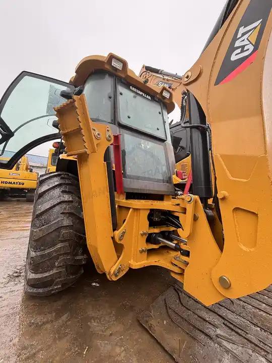 Backhoe loader Used caterpillar backhoe loader CAT 420F2 in good condition for sale Used caterpillar backhoe loader CAT 420F2 in good condition for sale- Photo 3