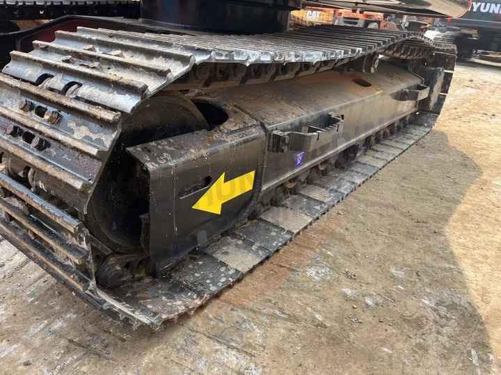 Crawler excavator Used Hitachi 120 Excavator EX120-3 Used hitachi Excavator from japan Used Hitachi 120 Excavator EX120-3 Used hitachi Excavator from japan- Photo 2