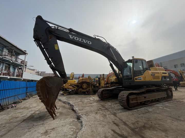 Crawler excavator used Volvo excavator EC 480DL in good condition for sale used Volvo excavator EC 480DL in good condition for sale- Photo 4