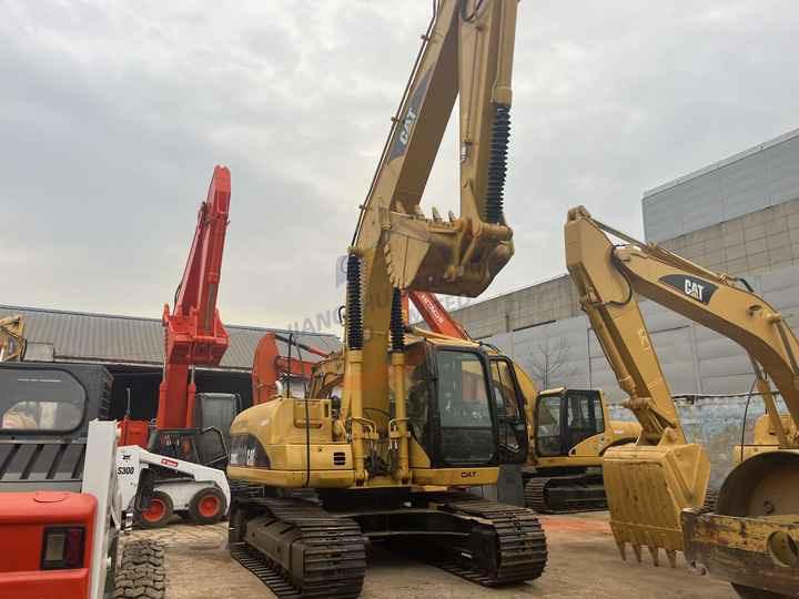 Crawler excavator Secondhand Japanese Hydraulic Excavator Cat 320cl 320c Powerful Caterpillar 3066 Engine In Shanghai Secondhand Japanese Hydraulic Excavator Cat 320cl 320c Powerful Caterpillar 3066 Engine In Shanghai- Photo 3