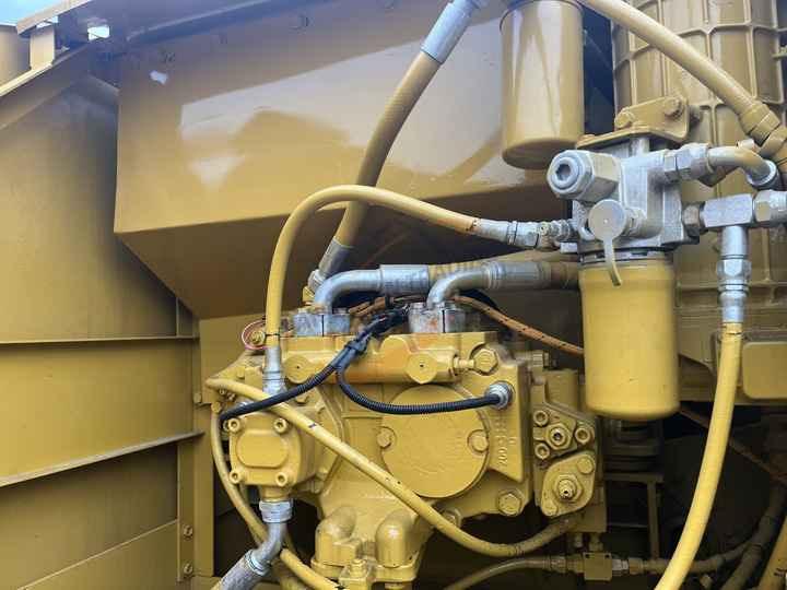 Crawler excavator Secondhand Japanese Hydraulic Excavator Cat 320cl 320c Powerful Caterpillar 3066 Engine In Shanghai Secondhand Japanese Hydraulic Excavator Cat 320cl 320c Powerful Caterpillar 3066 Engine In Shanghai- Photo 5