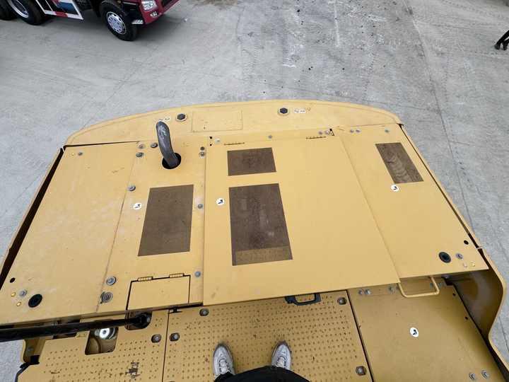 Crawler excavator Used Excavator Caterpillar Cat 320gc 320d2 320 320d2l 320g 320bl Excavator Secondhand Caterpillar 336 336D 325 320gc 320cl Used Excavator Caterpillar Cat 320gc 320d2 320 320d2l 320g 320bl Excavator Secondhand Caterpillar 336 336D 325 320gc 320cl- Photo 6