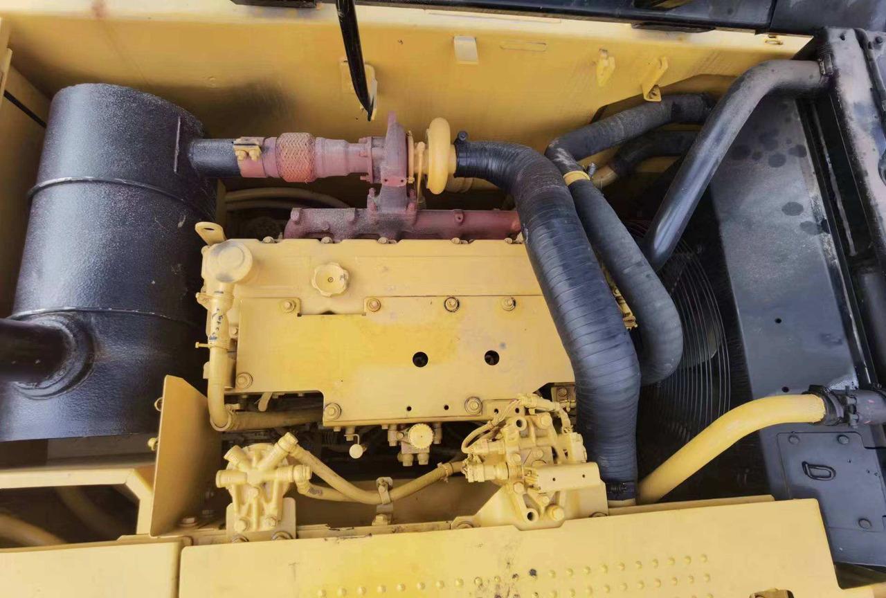 Crawler excavator chinese cheap excavator 85% new cat 320d track excavator price chinese cheap excavator 85% new cat 320d track excavator price- Photo 3