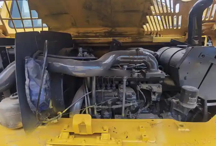 Crawler excavator Second hand Komatsu PC60-7 excavator in good condition for sale Second hand Komatsu PC60-7 excavator in good condition for sale- Photo 5