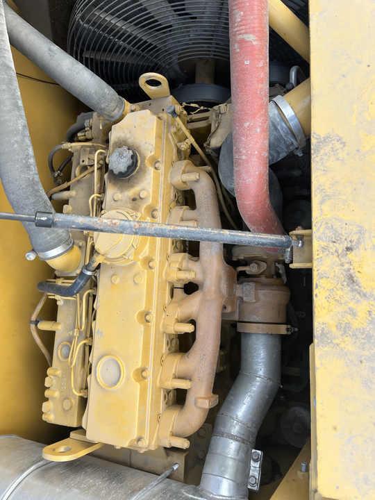 Crawler excavator Good condition japan original low hour used hydraulic crawler cat 320 excavator cat 320d cat320d2 excavator in stock for sale Good condition japan original low hour used hydraulic crawler cat 320 excavator cat 320d cat320d2 excavator in stock for sale- Photo 5