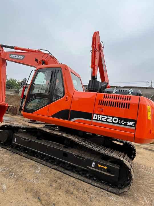 Excavator Best Selling DOOSAN excavator machine construction used machinery equipment dx225 DX60 DX70 DH60 DH220 used excavators in stock Best Selling DOOSAN excavator machine construction used machinery equipment dx225 DX60 DX70 DH60 DH220 used excavators in stock- Photo 2
