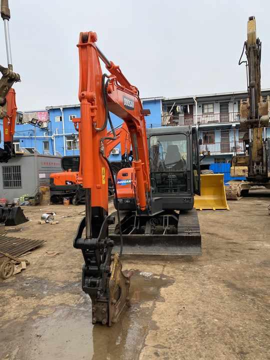 Crawler excavator Awesome Performance Korea Imported Small Scale Used Doosan Excavator Dx60 Dx225 Dh60 Dh55 Awesome Performance Korea Imported Small Scale Used Doosan Excavator Dx60 Dx225 Dh60 Dh55- Photo 6