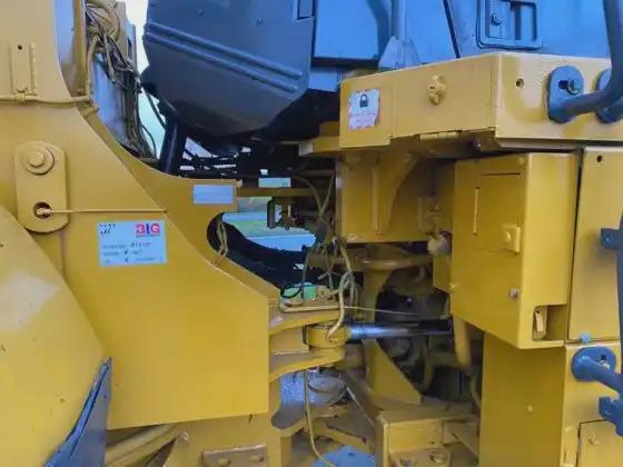 Wheel loader Cat 966H Mechanical Wheel Loader, 3m3 Size Bucket Cat 966 Loader Cat 966H Mechanical Wheel Loader, 3m3 Size Bucket Cat 966 Loader- Photo 5