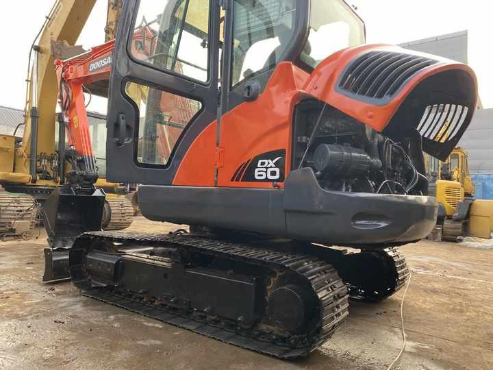 Crawler excavator Used excavator Good Condition Low price doosan dx60 excavators machinery doosan dx60 dx80 dx75 dx225 Used excavator Good Condition Low price doosan dx60 excavators machinery doosan dx60 dx80 dx75 dx225- Photo 4