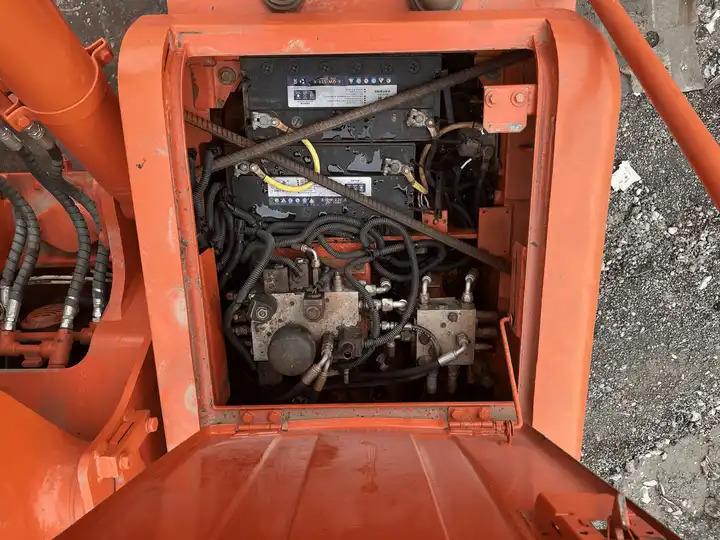 Excavator Used Doosan Dh150W-7 Medium 15 Ton Second-Hand Construction Machinery Doosan 60W/150W/210W in Stock Used Doosan Dh150W-7 Medium 15 Ton Second-Hand Construction Machinery Doosan 60W/150W/210W in Stock- Photo 3