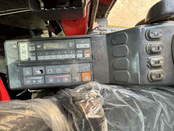 Crawler excavator 20Tons excavator Used CAT Excavator 325D 320D 320B 320BL 320C 320CL On sale 20Tons excavator Used CAT Excavator 325D 320D 320B 320BL 320C 320CL On sale- Photo 3