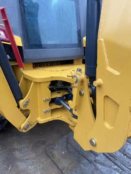 Backhoe loader HT636 Mini Tractor with Front End Loader and Backhoe Efficient Cat 420F2 Backhoe Loader Weichai Engine New Condition HT636 Mini Tractor with Front End Loader and Backhoe Efficient Cat 420F2 Backhoe Loader Weichai Engine New Condition- Photo 4