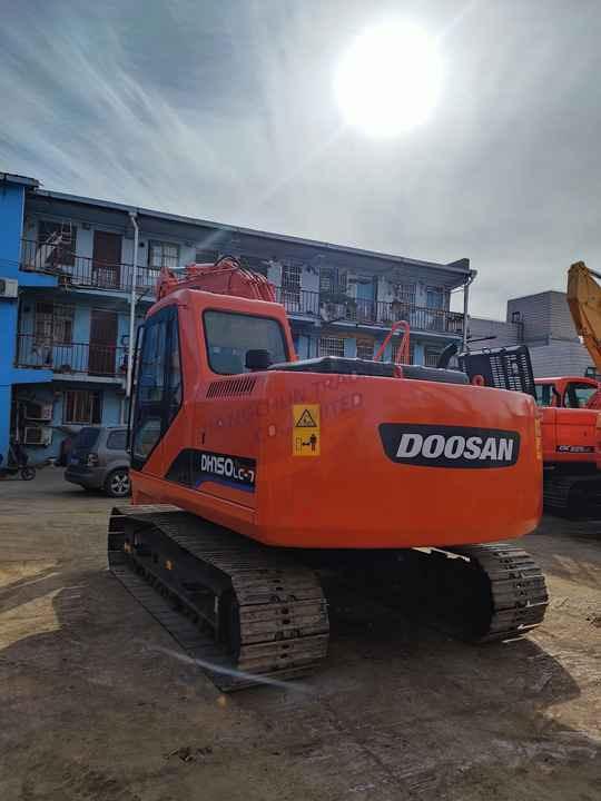 Crawler excavator Used excavator doosan dh150 excavators machinery doosan dx60 dx80 dx75 dx225 Good Condition Low price wheel excavator Used excavator doosan dh150 excavators machinery doosan dx60 dx80 dx75 dx225 Good Condition Low price wheel excavator- Photo 2