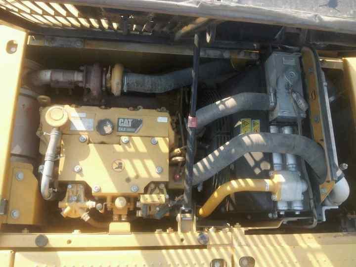 Crawler excavator used excavator cat 312 320c 320CL320d 330 Japan used caterpillar excavator used excavator cat 312 320c 320CL320d 330 Japan used caterpillar excavator- Photo 4