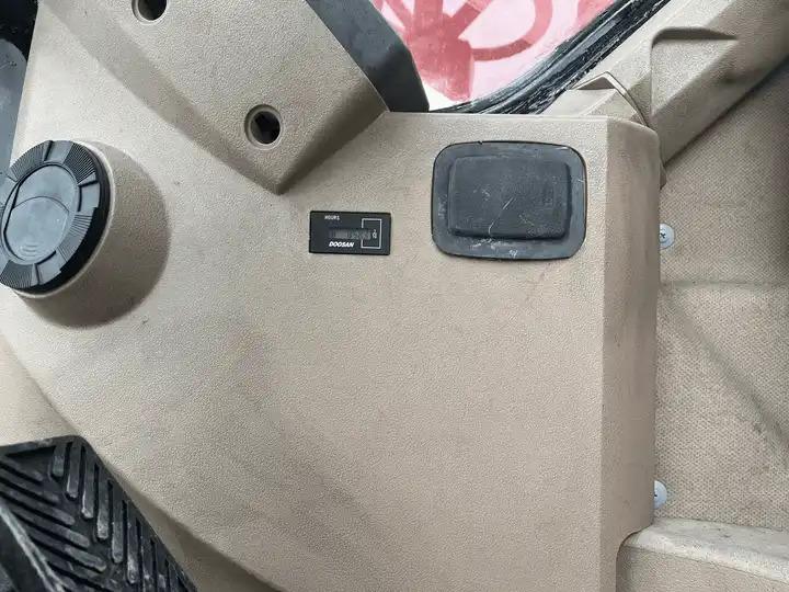 Excavator Used Doosan Dh150W-7 Medium 15 Ton Second-Hand Construction Machinery Doosan 60W/150W/210W in Stock Used Doosan Dh150W-7 Medium 15 Ton Second-Hand Construction Machinery Doosan 60W/150W/210W in Stock- Photo 2