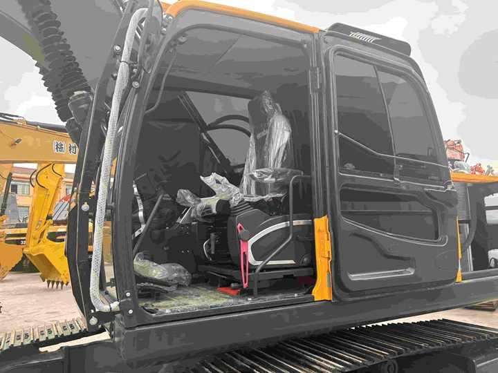 Excavator Less Hour 22 Tons Korea Original Used Hyundai 220LC-9S 225LC-9T Excavator for Sale Less Hour 22 Tons Korea Original Used Hyundai 220LC-9S 225LC-9T Excavator for Sale- Photo 2