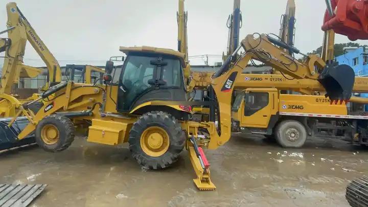 Backhoe loader HT636 Mini Tractor with Front End Loader and Backhoe Efficient Cat 420F2 Backhoe Loader Weichai Engine New Condition HT636 Mini Tractor with Front End Loader and Backhoe Efficient Cat 420F2 Backhoe Loader Weichai Engine New Condition- Photo 2
