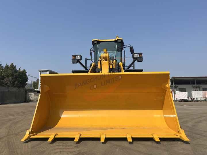 Wheel loader Used Wheel Loader SDLG 956L Contact for More Wheel Loader Used for Sale of Various Brands Used Wheel Loader SDLG 956L Contact for More Wheel Loader Used for Sale of Various Brands- Photo 2