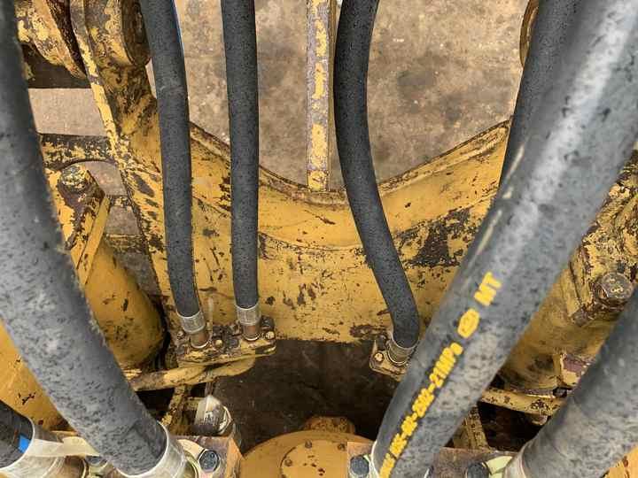 Bulldozer Japan Imported Caterpillar D7R Bulldozer Japan Original Cat D7G D7R D9n D8r Used Bulldozers Japan Imported Caterpillar D7R Bulldozer Japan Original Cat D7G D7R D9n D8r Used Bulldozers- Photo 4
