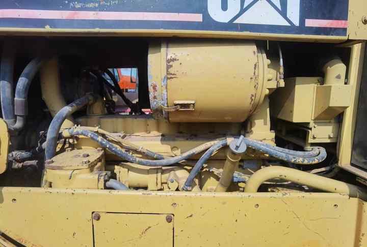 Bulldozer Original Japan Imported Caterpillar D6G Bulldozer Japan Original Cat D6G D7G D7R D9n D8r Used Bulldozers Original Japan Imported Caterpillar D6G Bulldozer Japan Original Cat D6G D7G D7R D9n D8r Used Bulldozers- Photo 5