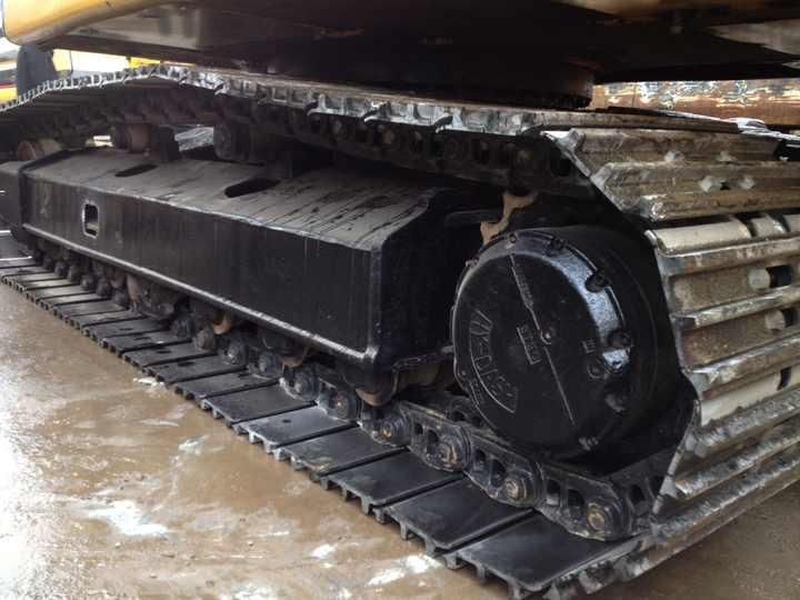 Crawler excavator Caterpillar excavator used cat 320C 320CL20 ton hydraulic crawler excavator for engineering and construction Caterpillar excavator used cat 320C 320CL20 ton hydraulic crawler excavator for engineering and construction- Photo 4
