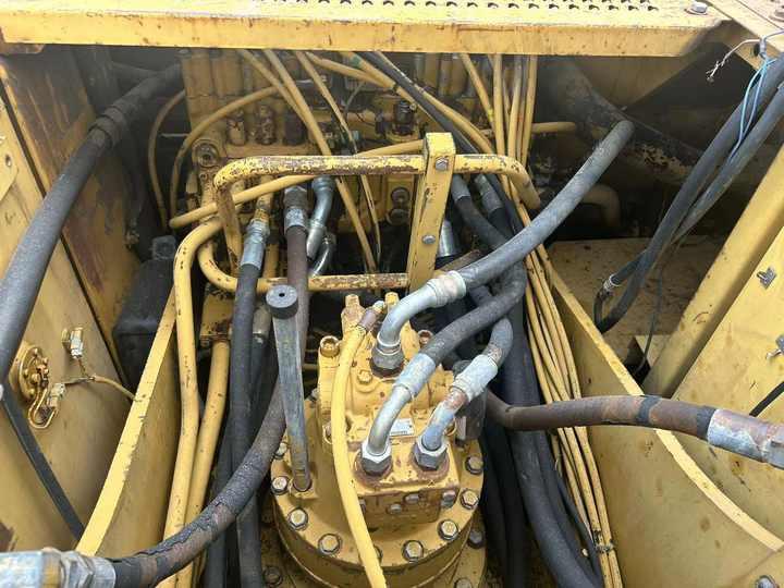 Crawler excavator Used Excavator Cat 320bl Best Second Hand Excavator Caterpillar 320 320d 320b for Sale in Shanghai Used Excavator Cat 320bl Best Second Hand Excavator Caterpillar 320 320d 320b for Sale in Shanghai- Photo 7