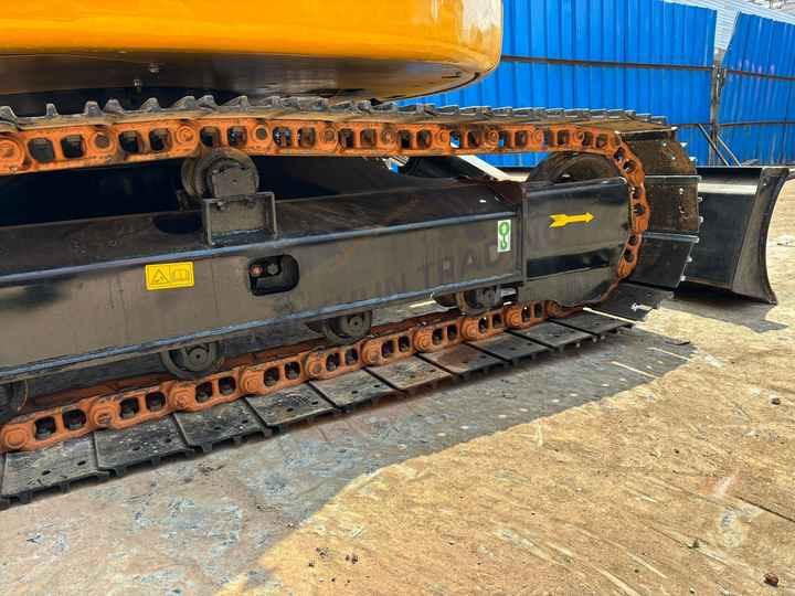 Crawler excavator 20Tons excavator Used CAT Excavator 325D 320D 320B 320BL 320C 320CL On sale 20Tons excavator Used CAT Excavator 325D 320D 320B 320BL 320C 320CL On sale- Photo 4