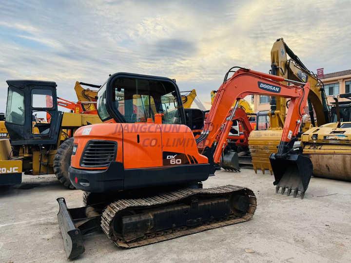 Crawler excavator Used excavator doosan dx60 excavators earth-moving machinery doosan dx60 dx80 dx75 dx225 dh60 dh60-7for sale Used excavator doosan dx60 excavators earth-moving machinery doosan dx60 dx80 dx75 dx225 dh60 dh60-7for sale- Photo 6