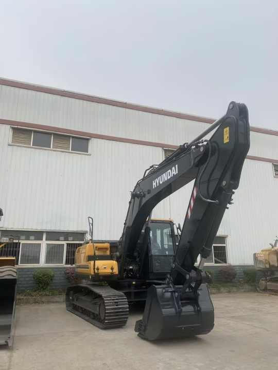 Excavator Certificated High Quality Hyundai 220LC Excavator 220lc-9s HX220L 220HD 22 Tons Excavator for Sale Certificated High Quality Hyundai 220LC Excavator 220lc-9s HX220L 220HD 22 Tons Excavator for Sale- Photo 5