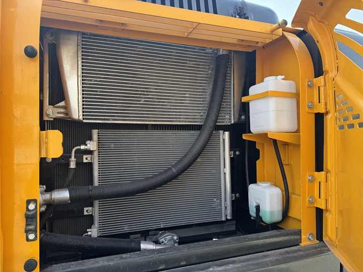 Crawler excavator Perfect Condition usada excavadora 22ton Hyundai 220LC Hyundai Excavator Used 220LC-9S excavator For Construction For Sale Perfect Condition usada excavadora 22ton Hyundai 220LC Hyundai Excavator Used 220LC-9S excavator For Construction For Sale- Photo 6