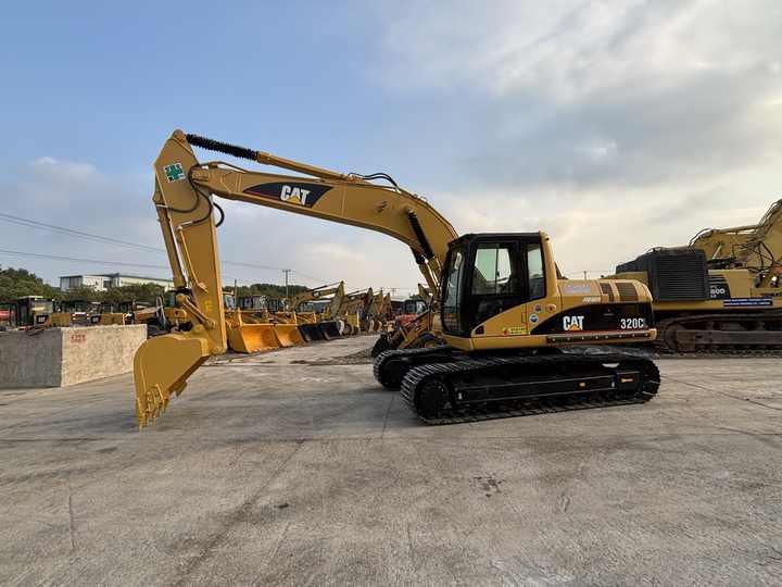 Crawler excavator Selling Original Japanese Second-hand Cat 320C Excavator 20 Tons Caterpillar 320CL Excavator at Low Price Selling Original Japanese Second-hand Cat 320C Excavator 20 Tons Caterpillar 320CL Excavator at Low Price- Photo 2
