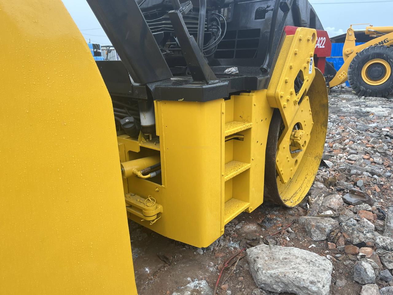 Road roller Used road roller Dynapac CC422 with Double Drum Roller in Good Condition Used road roller Dynapac CC422 with Double Drum Roller in Good Condition- Photo 5