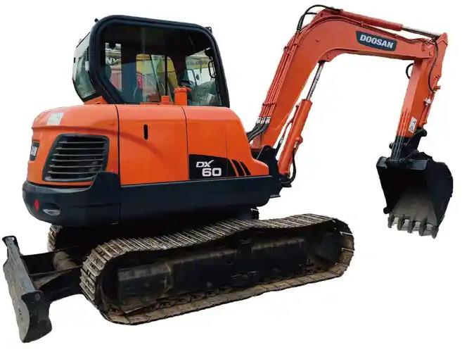 Crawler excavator Used doosan 6ton dx60 excavator on sale in stock Used doosan 6ton dx60 excavator on sale in stock- Photo 2
