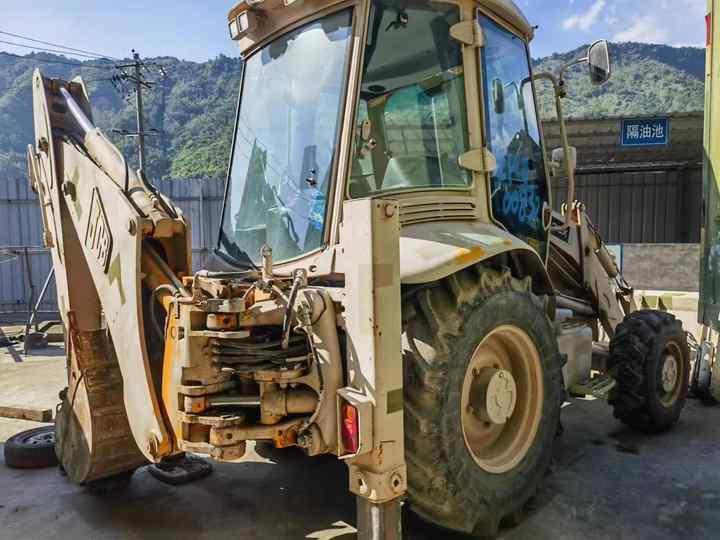 Backhoe loader Hot sale Backhoe loader JCB 3CX 4*4 tlb loader UKmade, used cheap JCB 3CX retro loader and digger Hot sale Backhoe loader JCB 3CX 4*4 tlb loader UKmade, used cheap JCB 3CX retro loader and digger- Photo 2