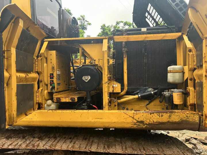 Crawler excavator Used Excavator Cat 320bl Best Second Hand Excavator Caterpillar 320 320d 320b for Sale in Shanghai Used Excavator Cat 320bl Best Second Hand Excavator Caterpillar 320 320d 320b for Sale in Shanghai- Photo 6