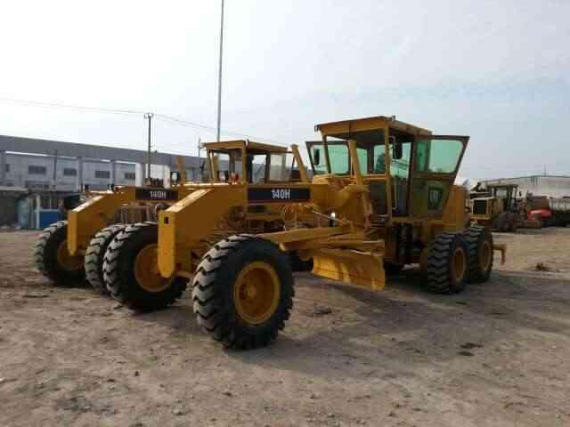 Grader Japan Famous Brand Grader Motor used CAT 140H Used Motor Grader in good condition for sale Japan Famous Brand Grader Motor used CAT 140H Used Motor Grader in good condition for sale- Photo 5