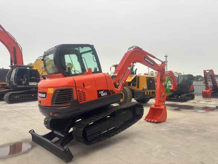 Excavator Doosan DX60 DX60-9c DH60-7 DX60W DX80 DX75 DX55 DH35 DH55 Used Mini Excavator Mas Maquinaria Municipal Y Ambiental Doosan DX60 DX60-9c DH60-7 DX60W DX80 DX75 DX55 DH35 DH55 Used Mini Excavator Mas Maquinaria Municipal Y Ambiental- Photo 2