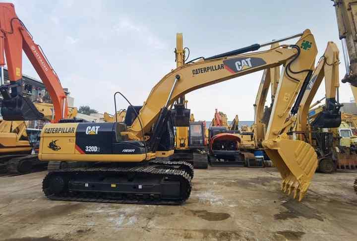 Crawler excavator Original Caterpillar Excavator Parts,Low Working Hours Of Used Excavator Cat320,320b,320c,320d,320dl,320d2 For Sale In Shanghai Original Caterpillar Excavator Parts,Low Working Hours Of Used Excavator Cat320,320b,320c,320d,320dl,320d2 For Sale In Shanghai- Photo 2