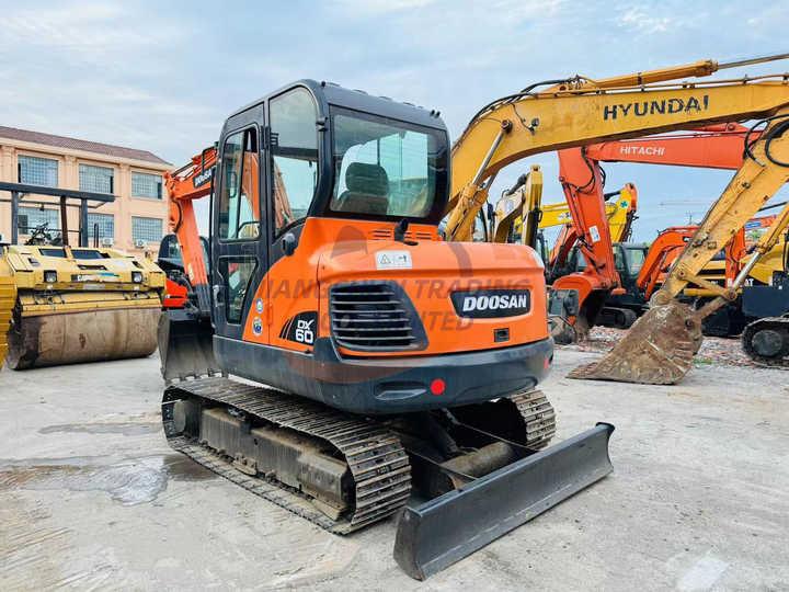 Crawler excavator Used excavator doosan dx60 excavators earth-moving machinery doosan dx60 dx80 dx75 dx225 dh60 dh60-7for sale Used excavator doosan dx60 excavators earth-moving machinery doosan dx60 dx80 dx75 dx225 dh60 dh60-7for sale- Photo 5