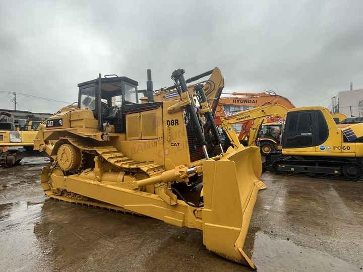 Bulldozer Original Japan Imported Caterpillar D6G Bulldozer Japan Original Cat D6G D7G D7R D9n D8r Used Bulldozers Original Japan Imported Caterpillar D6G Bulldozer Japan Original Cat D6G D7G D7R D9n D8r Used Bulldozers- Photo 6