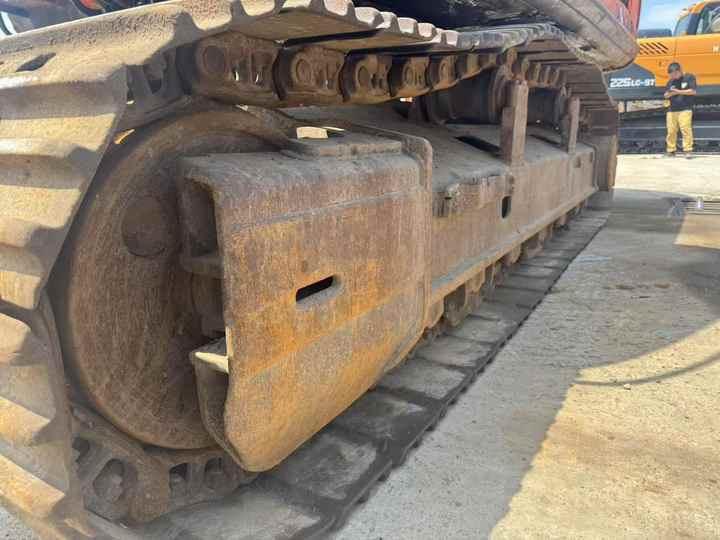 Excavator Used Machinery ZX350-5G ZX350-3G 35 Ton Crawler Used Hitachi Excavators Hitachi Heavy Duty Machine ZAXIS 350-5G 350-3G for Sale Used Machinery ZX350-5G ZX350-3G 35 Ton Crawler Used Hitachi Excavators Hitachi Heavy Duty Machine ZAXIS 350-5G 350-3G for Sale- Photo 5